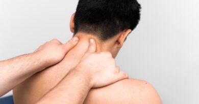 एक्यूप्रेशर चिकित्सा: सिद्धांत, विधियां, प्रमुख बिंदु और 50 रोगों का इलाज - संपूर्ण गाइड