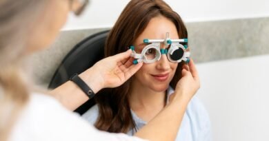 सर्दियों में आंखों की जलन और थकान से हैं परेशान? आयुष मंत्रालय ने बताए 4 'रामबाण' आयुर्वेदिक तरीके