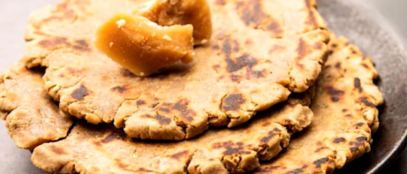 कड़ाके की ठंड में 'अंदर से' गर्म रहने का मंत्र: आयुष मंत्रालय ने बताई सर्दियों की 'परफेक्ट डाइट', गुड़ और बाजरा को बनाएं साथी | Ayushya Path