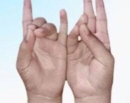 पुषण मुद्रा: पाचन और पेट की हर समस्या का 'योगिक इलाज', जानें विधि और फायदे | Ayushya Path