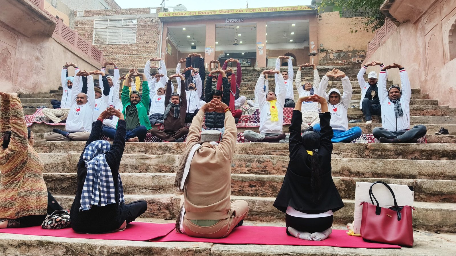 Yogacharya Sushma Ji conducting Soham Pranayama Session